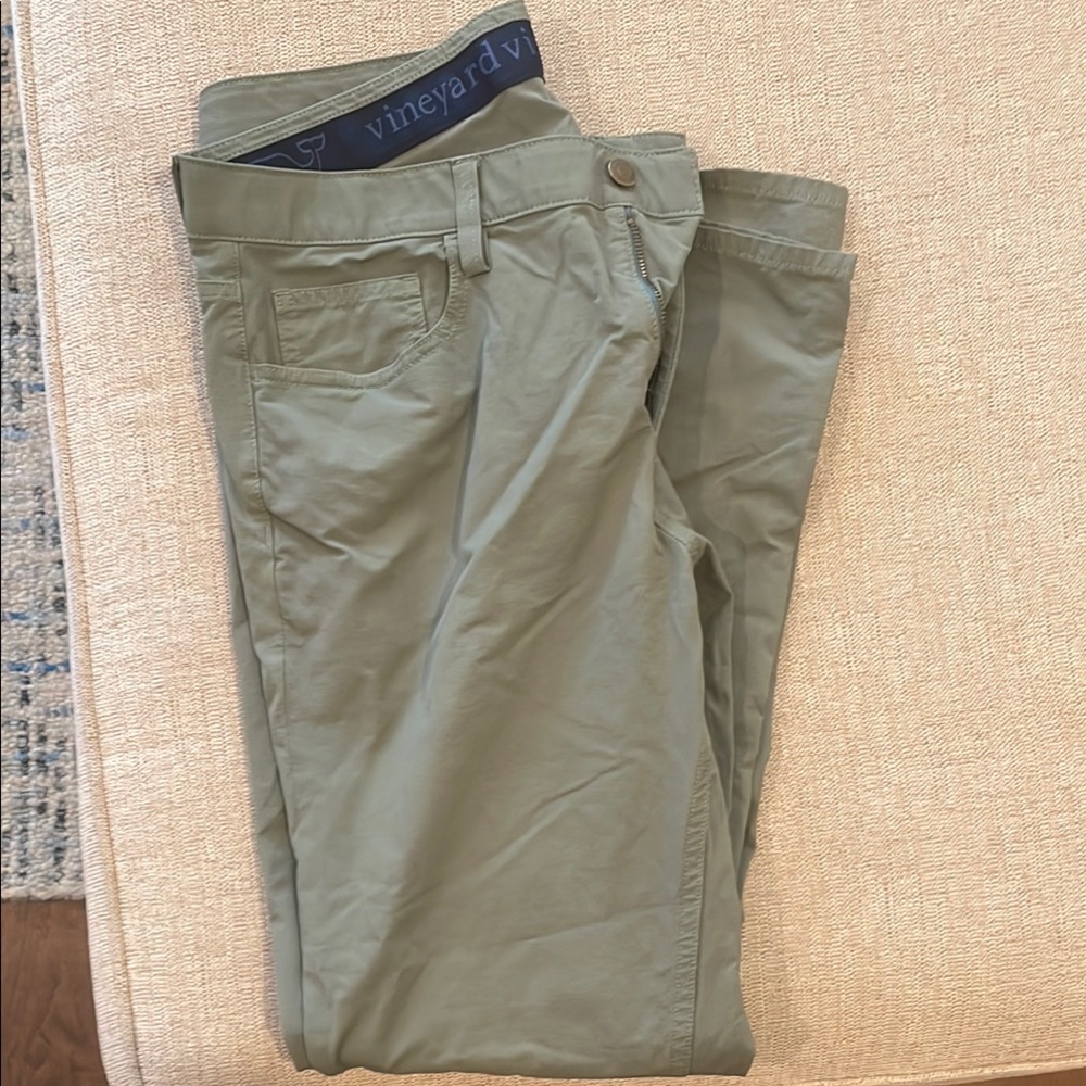 Vineyard Vines Men's Olive Chinos
